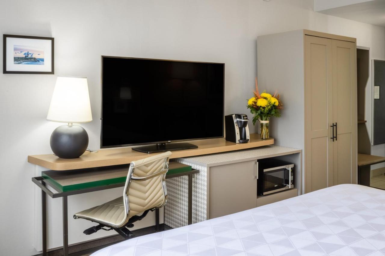 Holiday Inn - Long Island - Islip Arpt East By Ihg Holtsville Dış mekan fotoğraf