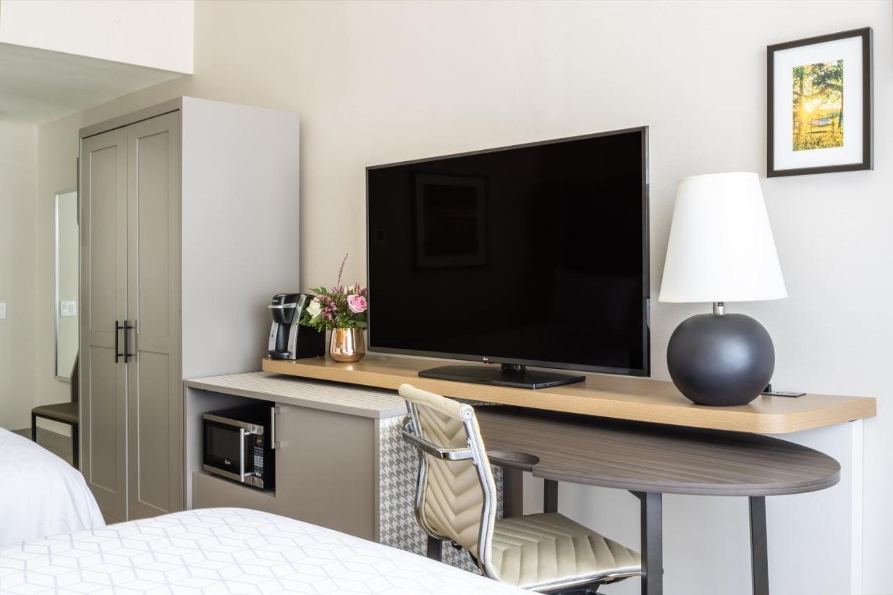 Holiday Inn - Long Island - Islip Arpt East By Ihg Holtsville Dış mekan fotoğraf