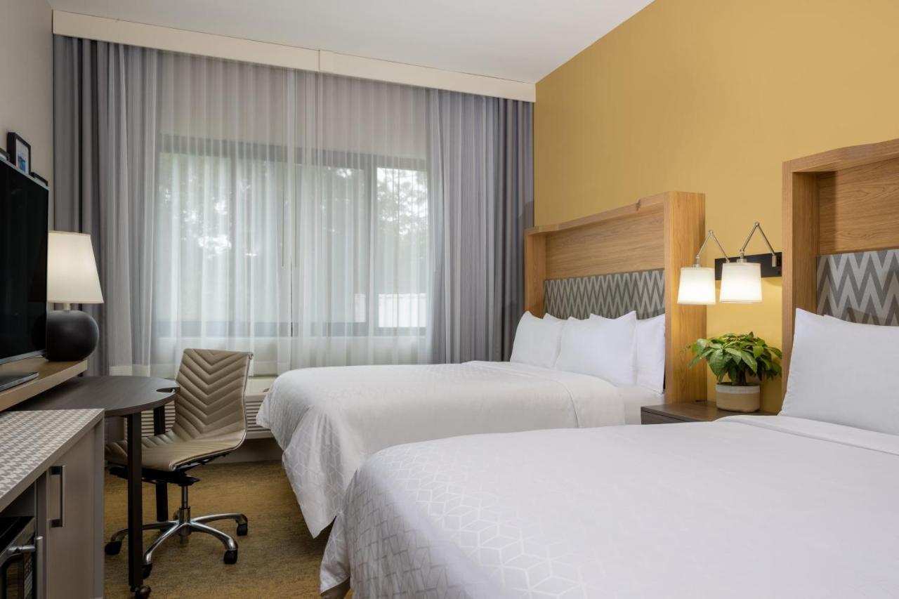 Holiday Inn - Long Island - Islip Arpt East By Ihg Holtsville Dış mekan fotoğraf